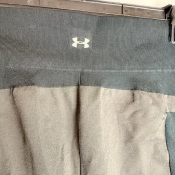🔥 Under Armour HeatGear Compression Leggings | Black Gray | Women’s Large (L) - Picture 5 of 8
